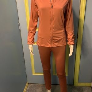 Pink active wear set 🏃🏽‍♀️